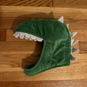 Pottery barn kids dinosaur costume. Size 3T.